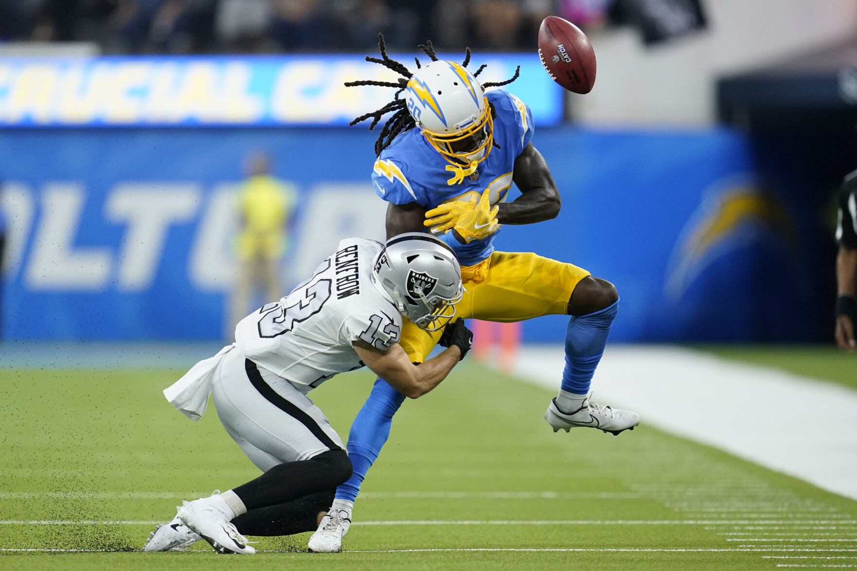 APTOPIX Raiders Chargers Football